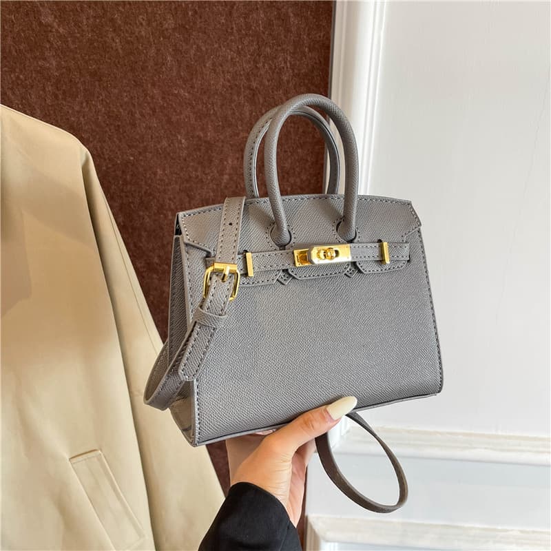 2wayバッグ 上品クラシック金具付き2wayショルダー
