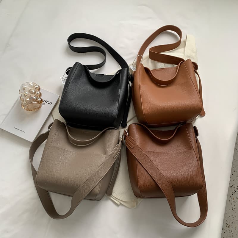 2wayバッグ きれいめシンプル2wayレザーバッグ