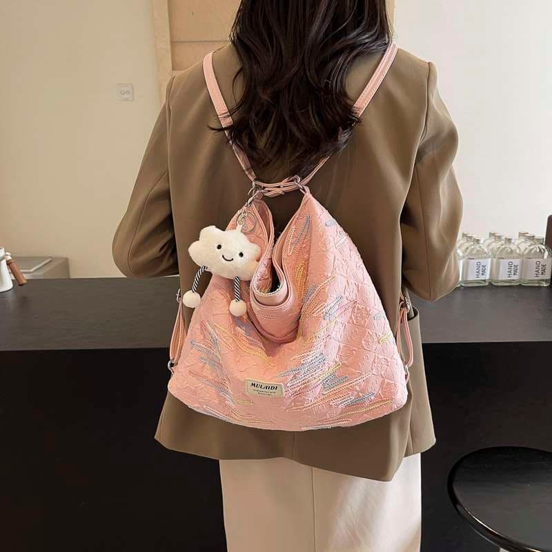 ぬいぐるみチャーム付き 型押しレザー2wayバッグ